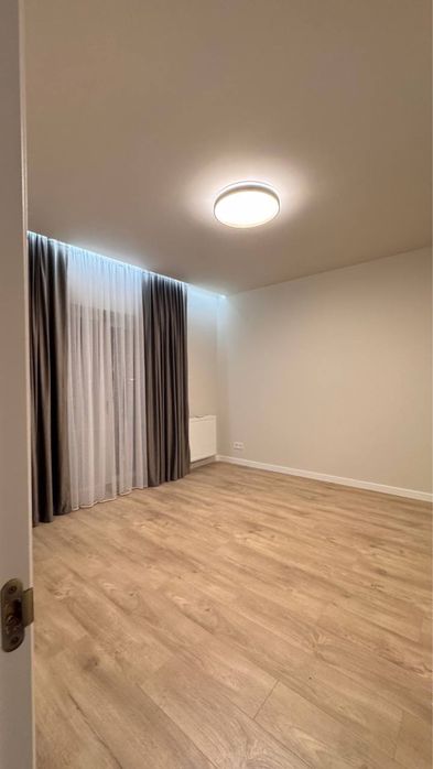 Продаж дуплексу з гаражем.