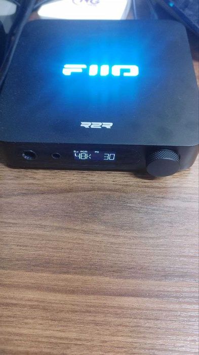 FIIO K11 R2R в гарному стані