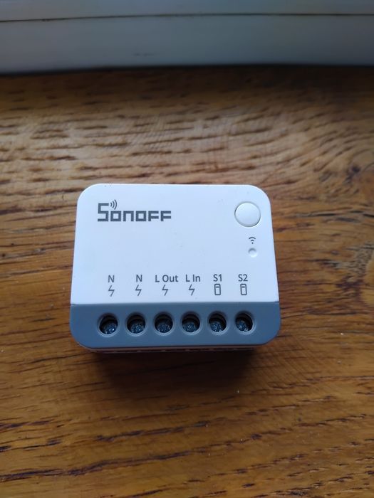 Реле для розумного дому  Sonoff