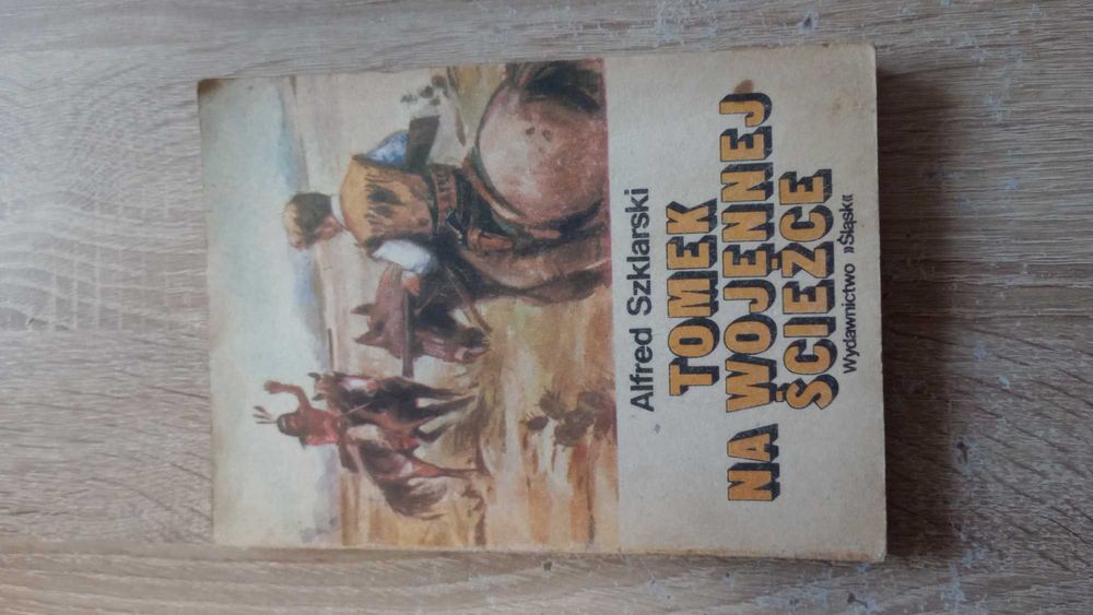 Książka "Tomek na wojennej ścieżce" Alfred Szklarski