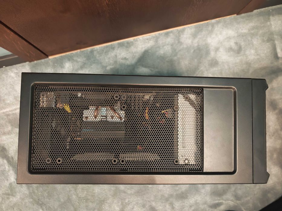 Komputer Stacjonarny PC – Ryzen 7 3700X | 32GB RAM | GTX 960 4GB