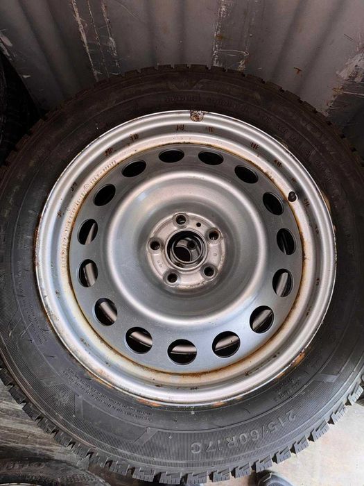 opony z felgami 215/60/17 kumho zima