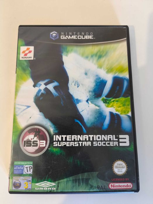 Nintendo GameCube com jogo