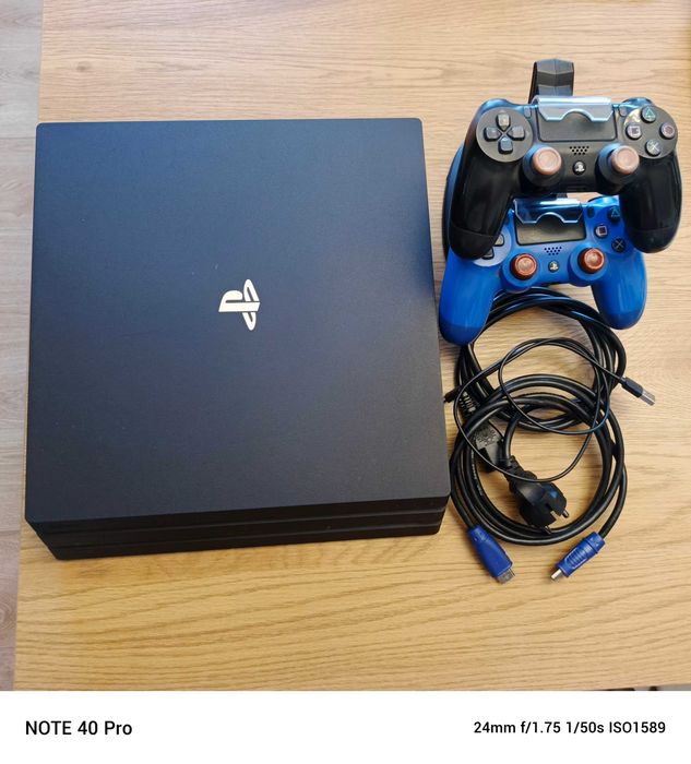 Sony PlayStation 4 pro 1TB/1000 GB