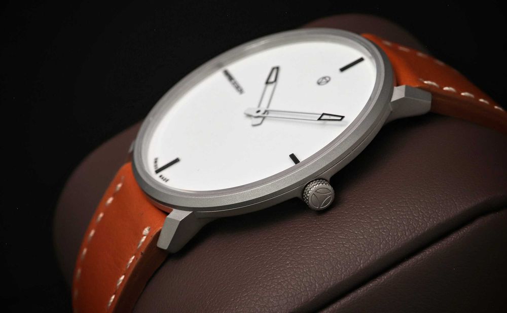 MOMO Design MD6003SS-12 Essenziale Swiss Made