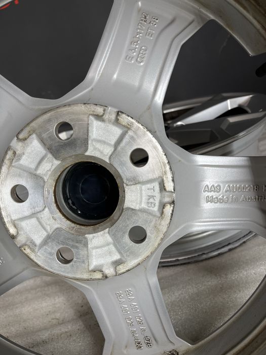 Диски R17 5x112 Et38 6.5J. Skoda Octavia A5 A7 Superb Kodiaq Karoq Vw