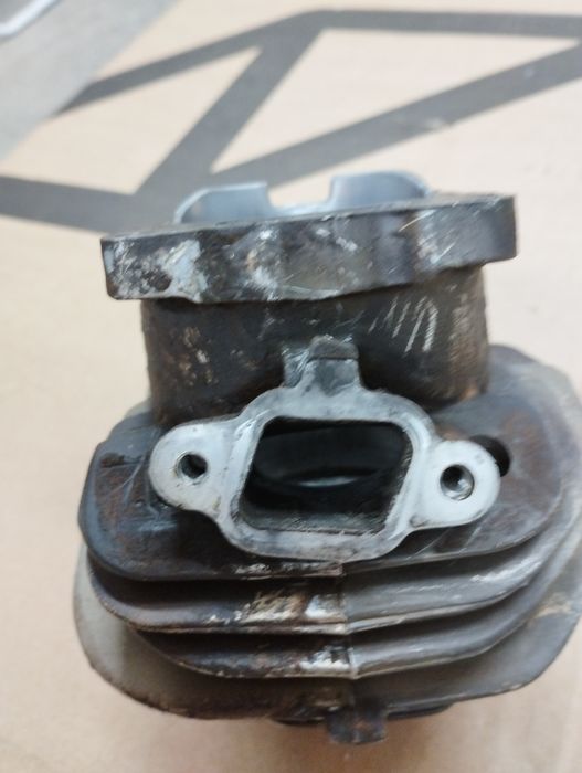 Продам цилиндр циліндр на бензопилу  штиль MS 462