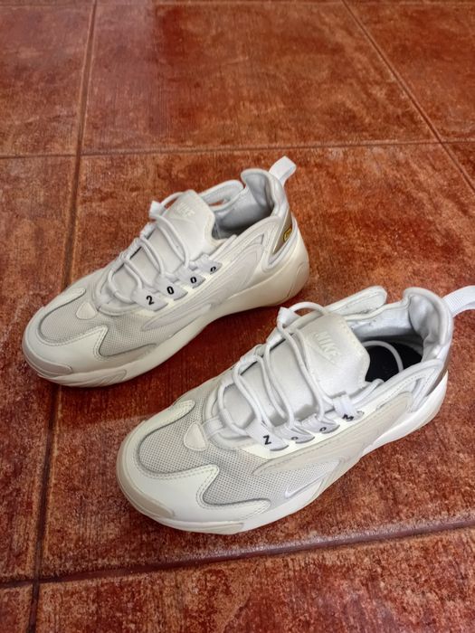 Продам дівочі Nike zoom 800гр