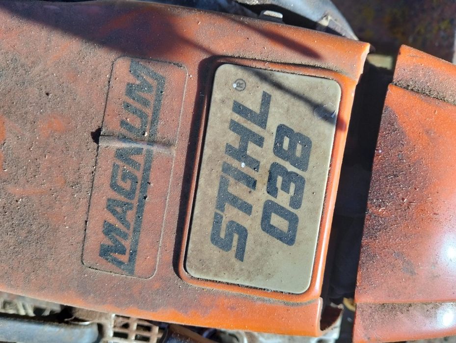 Motosserra em ótimo estado