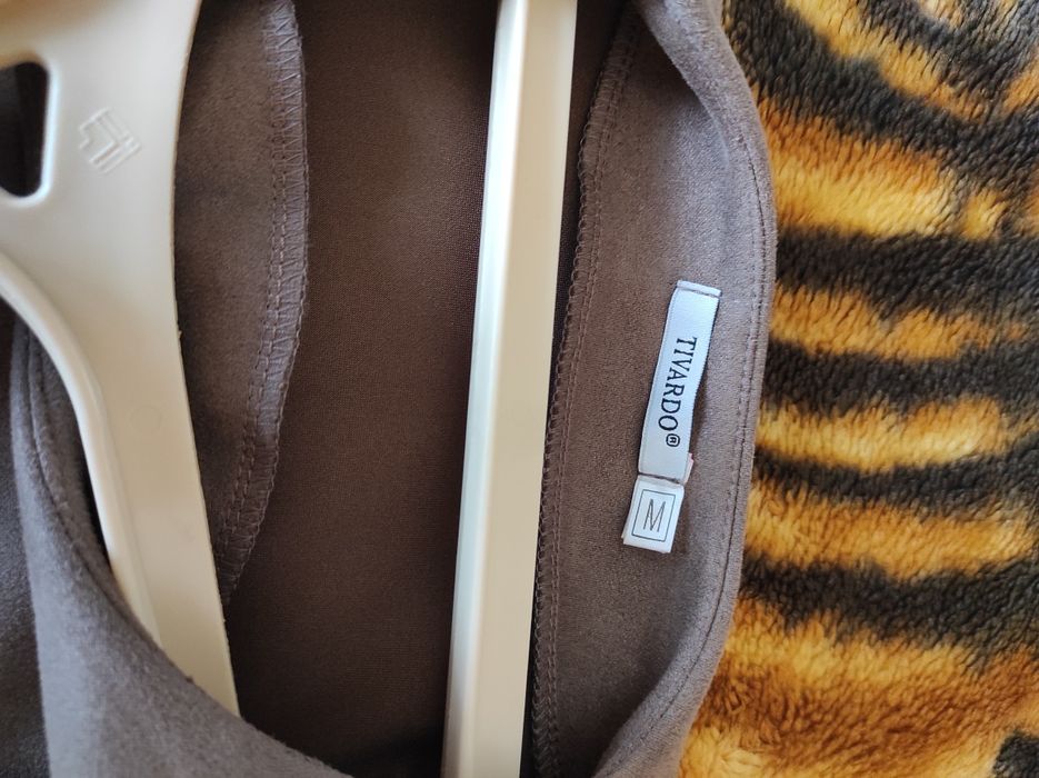 Чудова Нова сукня розмір 46