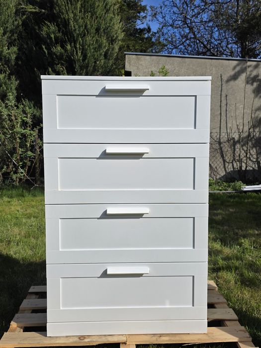 BRIMNES komoda Ikea 4 szuflady
Komoda, 4 szuflady, biały/szkło matowe