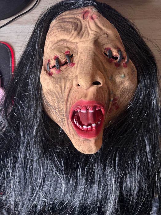 Máscara de Zombie nova
