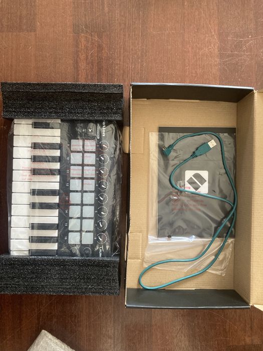 Novation Launchkey Mini