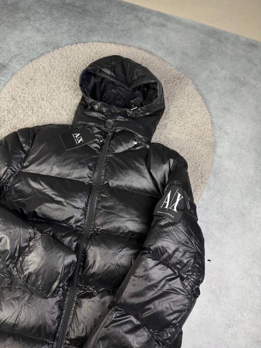 Пуховик Armani Exchange розміри л та хл маломірять