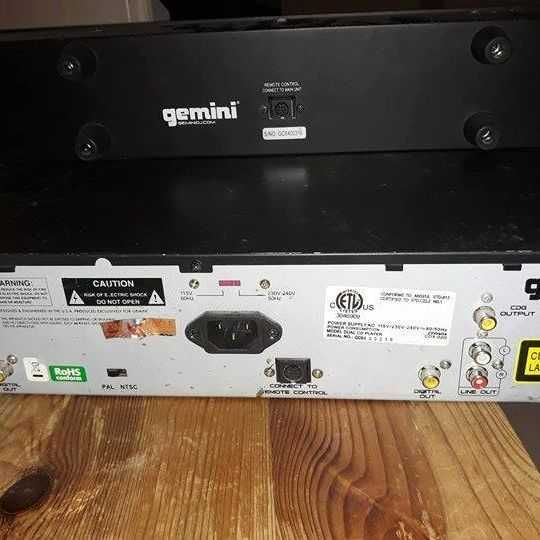 Odtwarzacz CD dual Gemini CDX 02G