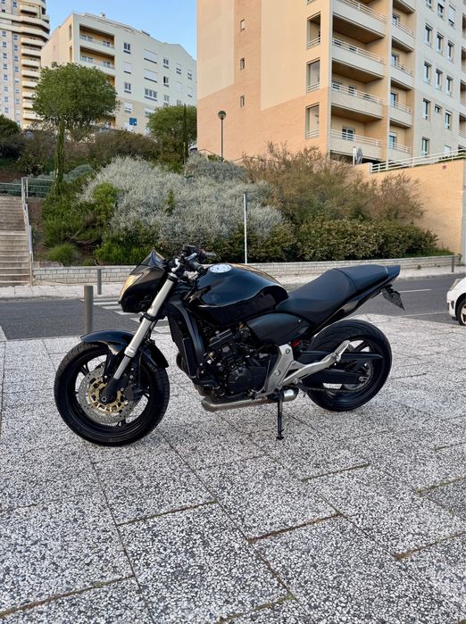 Honda Hornet CB600F All Black (2011) - Estado Irrepreensível