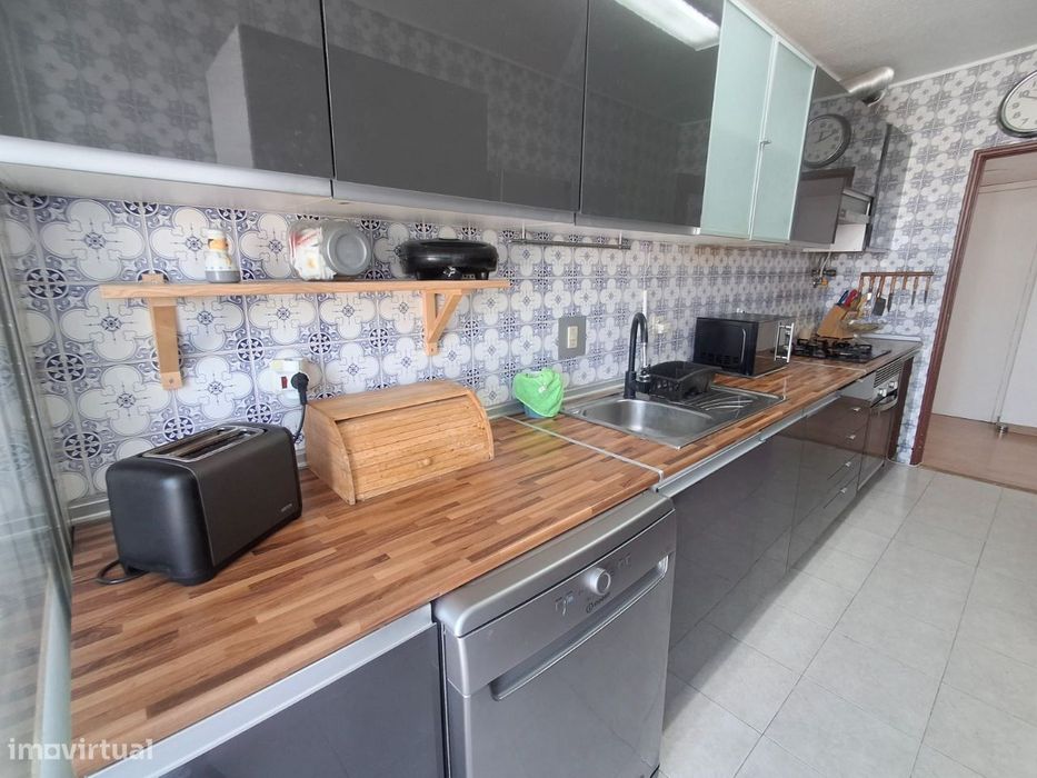 Apartamento, para arrendamento, Cascais - Carcavelos e Parede