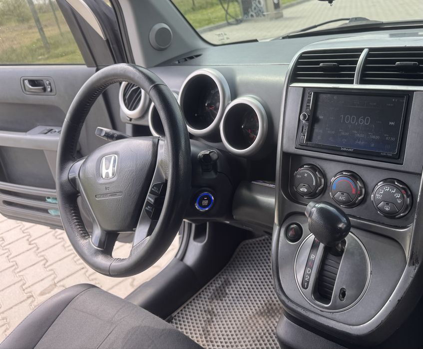 Honda Element в хорошому стані