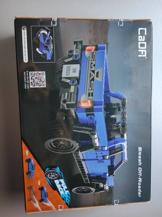 Конструктор автомобіль CaDA