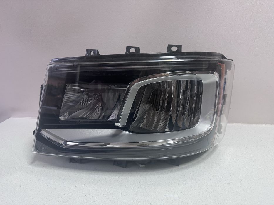 Scania R S Lampa LED Reflektor Lewy Lewa Strona 1EX014.542-05