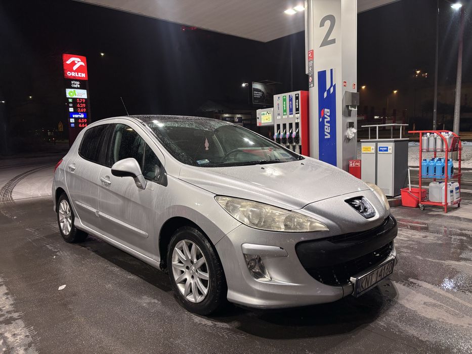 Peugeot 308 5d 1.6 hdi 109km 2010r panorama klima alu