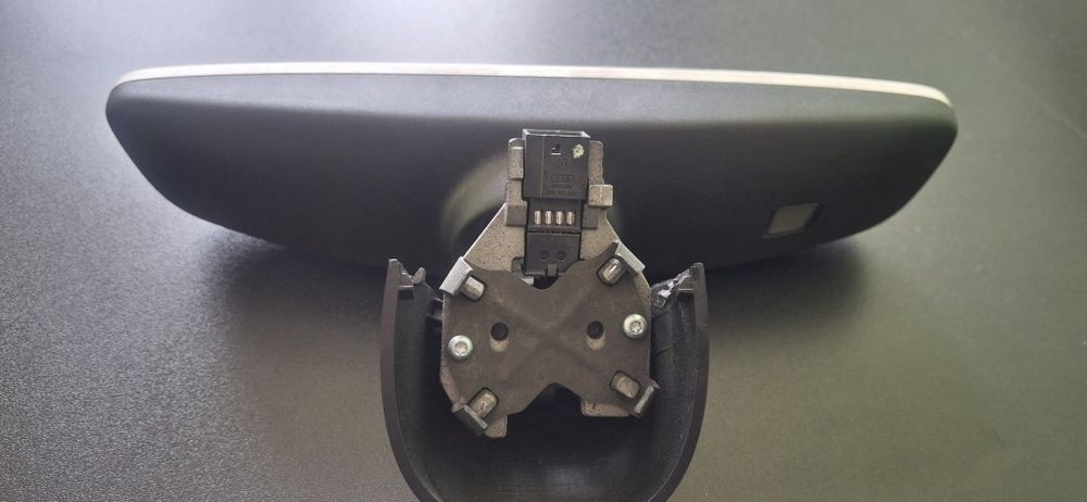 Дзеркало салона з автозатемненням VAG. 3G0 857 511 AF