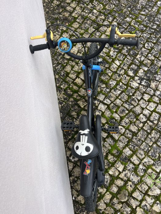 Bicicleta criancça ( BTWIN)