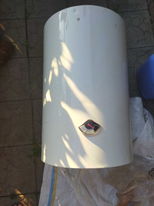 Продам бойлер на запчастини