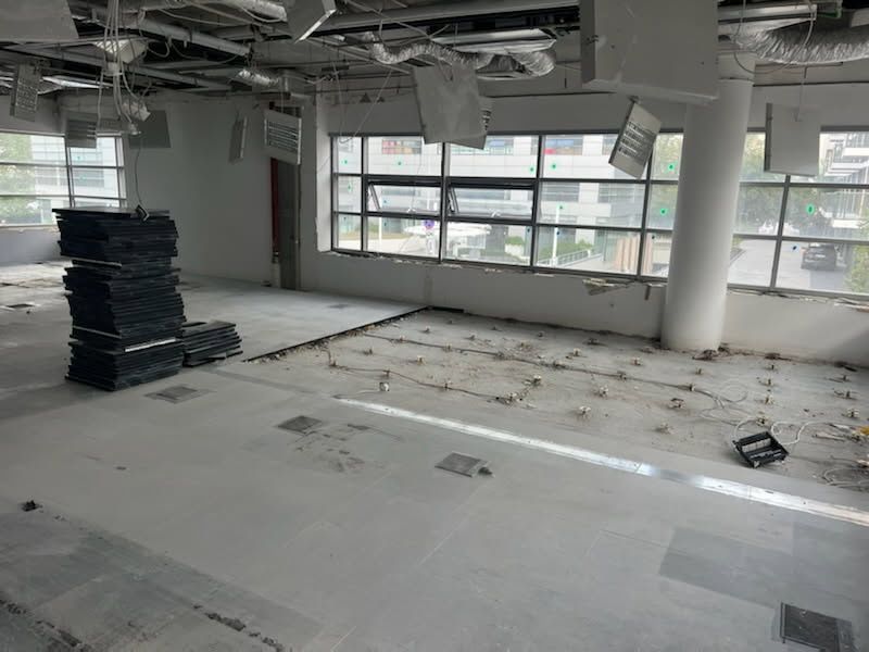 Podłoga techniczna podniesiona 60x60