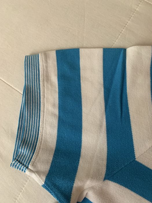 Polo Decenio azul e branco original
