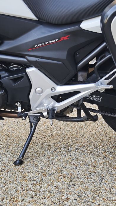 Honda NC750X 2020 - Com todos os extras