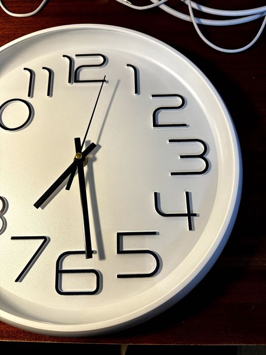 Relógio de parede em óptimo estado