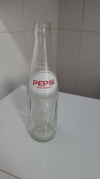 Garrafa antiga de Pepsi-Cola pirogravada, 200cc