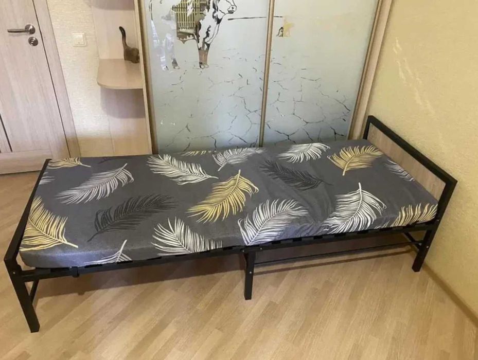 Складне ліжко розкладачка з матрацом кровать раскладушка на ламелях