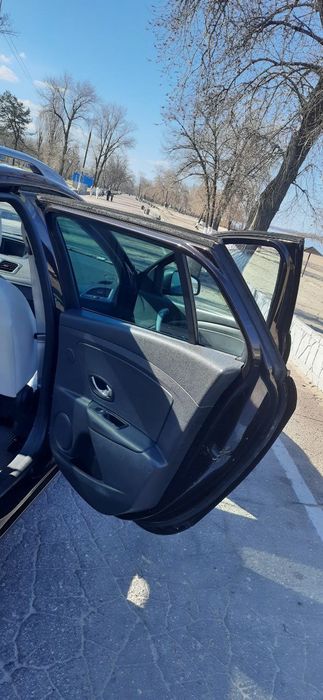 Renault Megan 3 2013 г.в. - сел и поехал, т.к. не требует вложений.