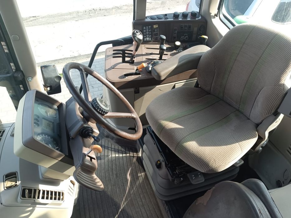 John Deere 6220  Power Quad