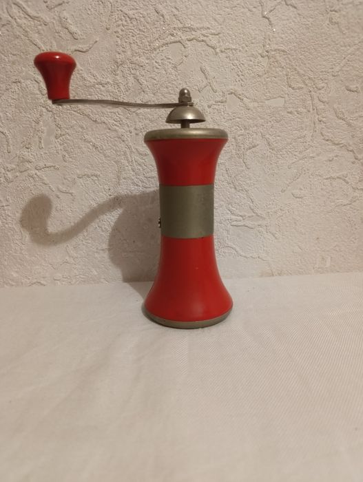 Кофемолка ручная СССР
