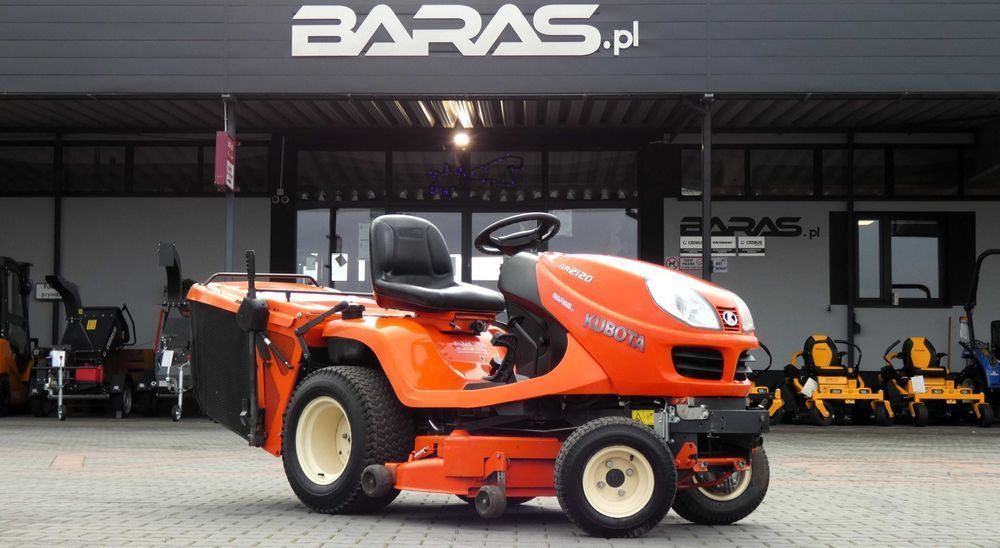 Traktorek kosiarka KUBOTA GR2120 4x4 Wspomaganie (121201.5) - Baras