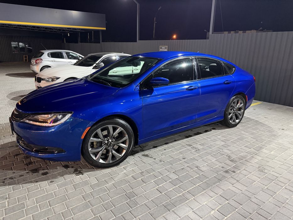Chrysler 200 S продам авто