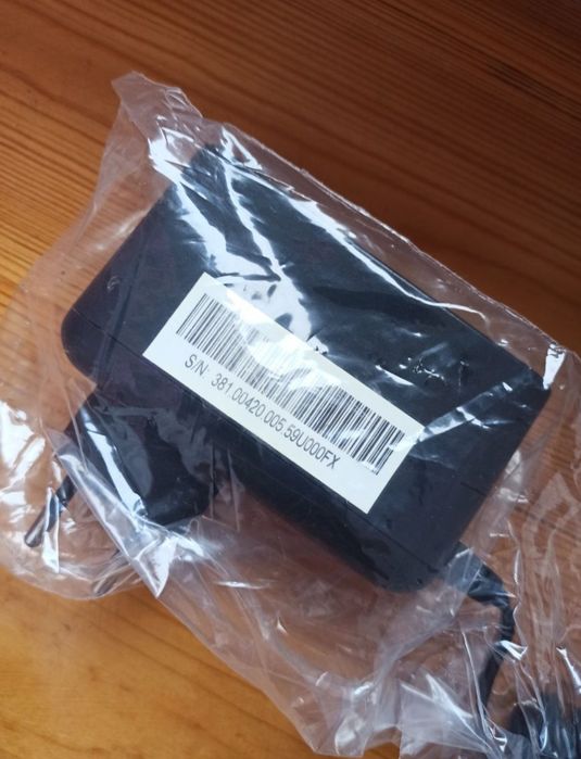 Zasilacz DVE Canal+ Wifi Premiumbox+ nowy