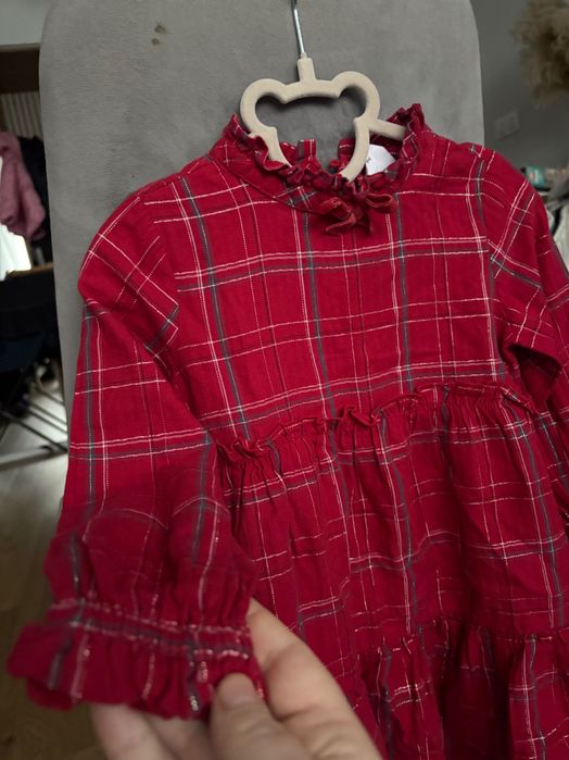 Sukienka świąteczna w kratkę smyk r 110