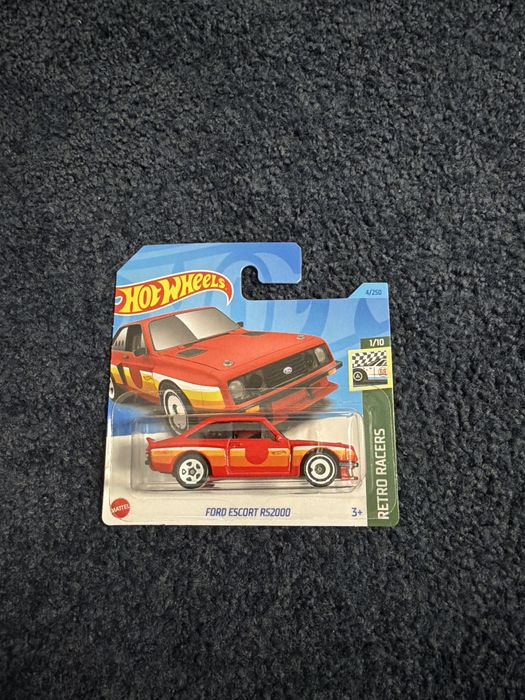 Hot wheels ford escort rs2000 czerwony