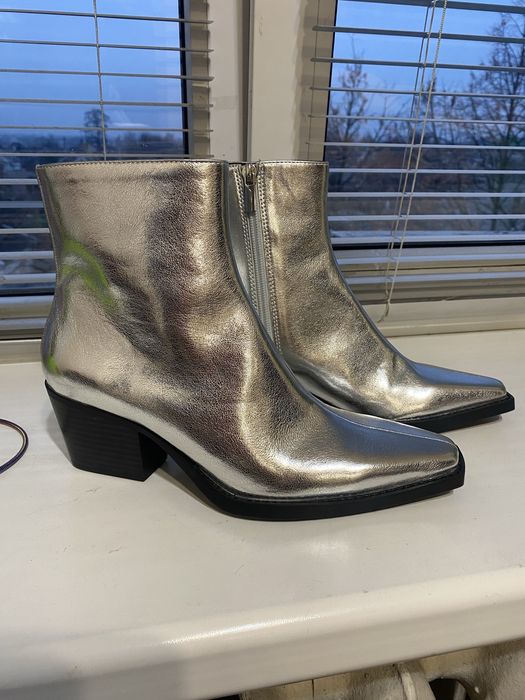 Сапожки pull&bear 38