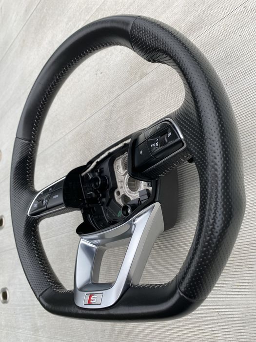 Kierownica AUDI Q7 SQ7 Q8 4M Ścięta S Łopatki do zmiany biegów
