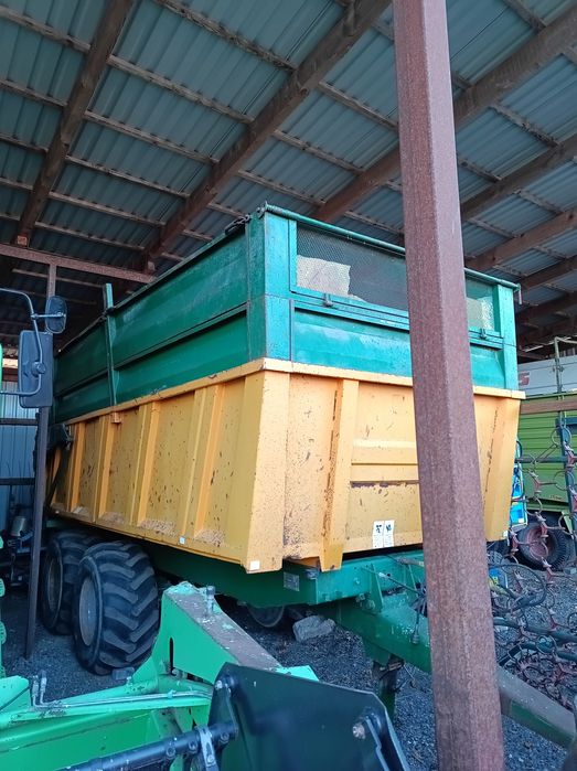 Przyczepa rolnicza skorupowa resor tandem