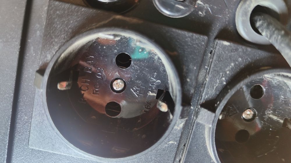 Джерело безперебійного живлення БУ Logicpower LPM-PSW-1500VA/1050W