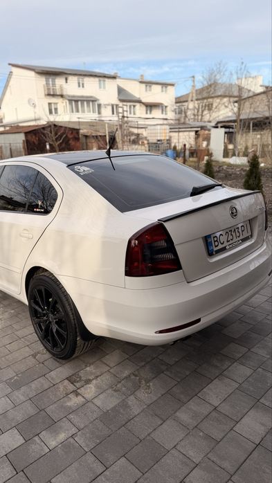 Skoda Oktavia A5 2012 - Офіційна