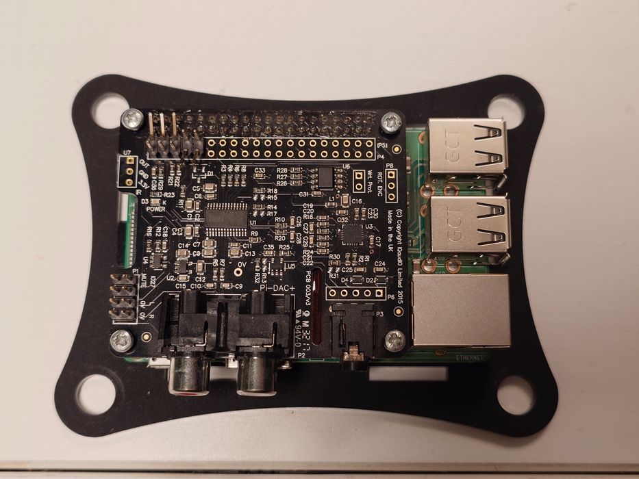 Streamer Volumio Raspberry Pi 3 Model B+ Pi-DAC+ IQaudiO