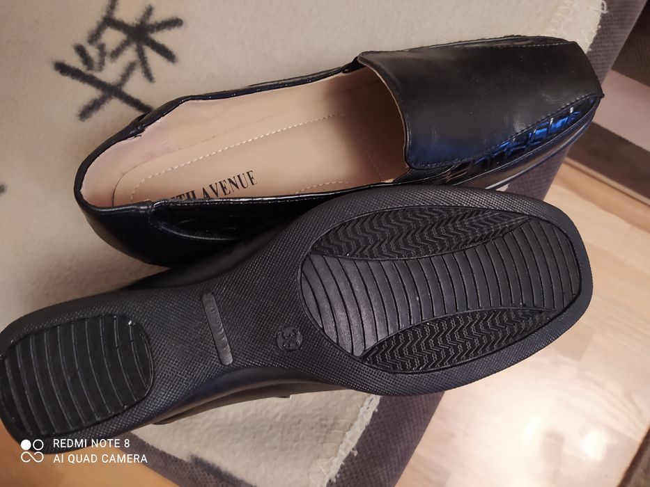 Nowe mokasyny 5 TH Avenue ,rozmiar 40
