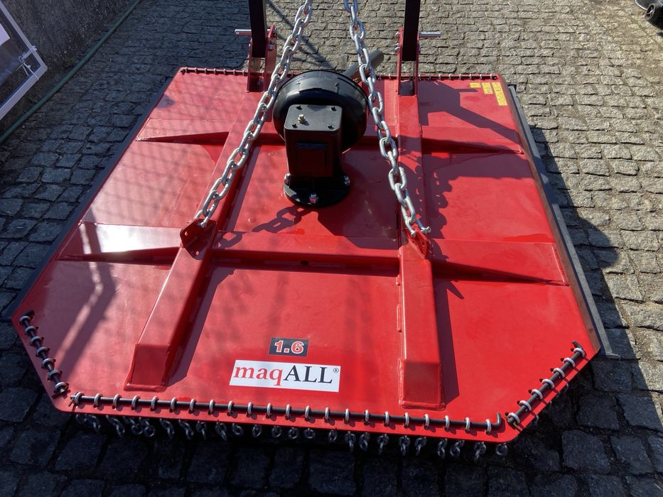 Corta matos capinadeira 1,60 mts reforçada